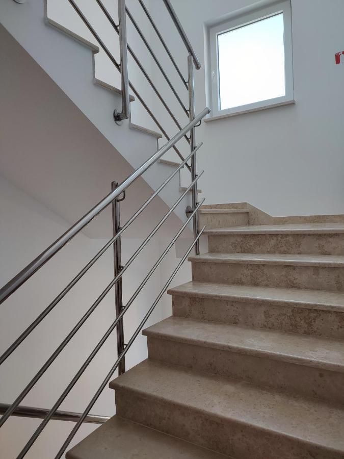 Ferienwohnung Nina Pula Exterior foto